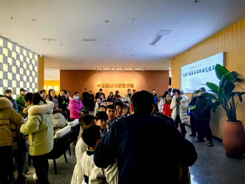 个旧市培训讲座公司如何赋能文旅产业：定制化培训助力产业人才升级